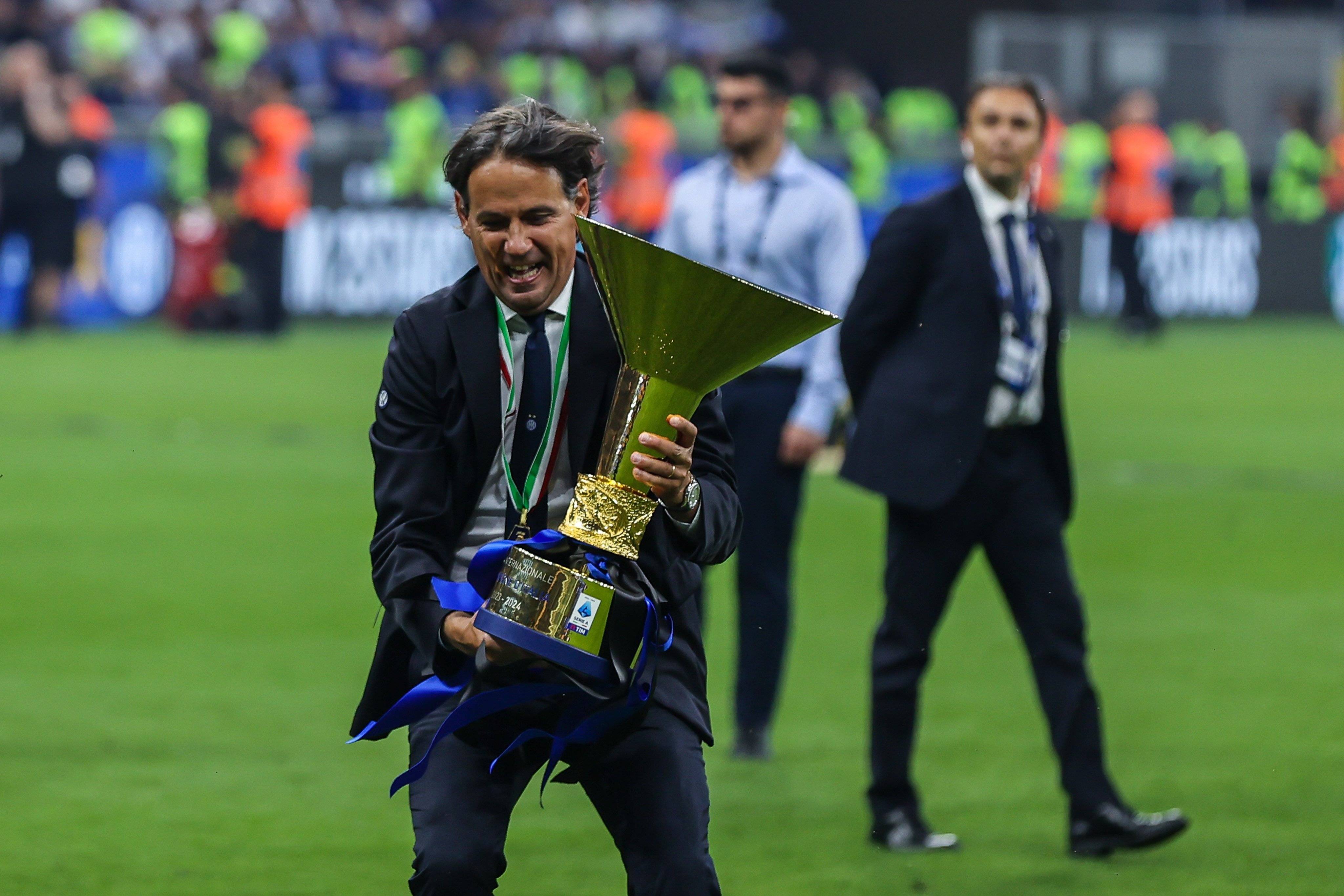 爱游戏官网-马德里竞技防线松动备战意大利杯武汉三镇造点机会备战欧冠，亚特兰大国际比赛日止住颓势瞬间刷屏