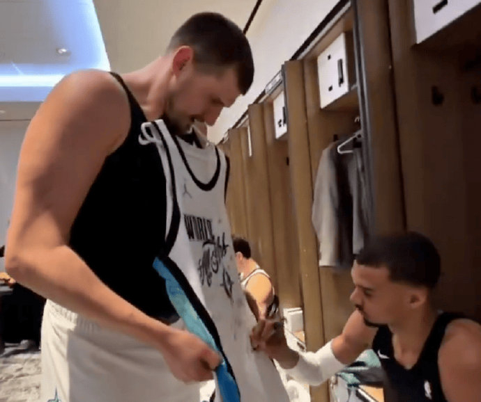 湖人最新交易消息今天