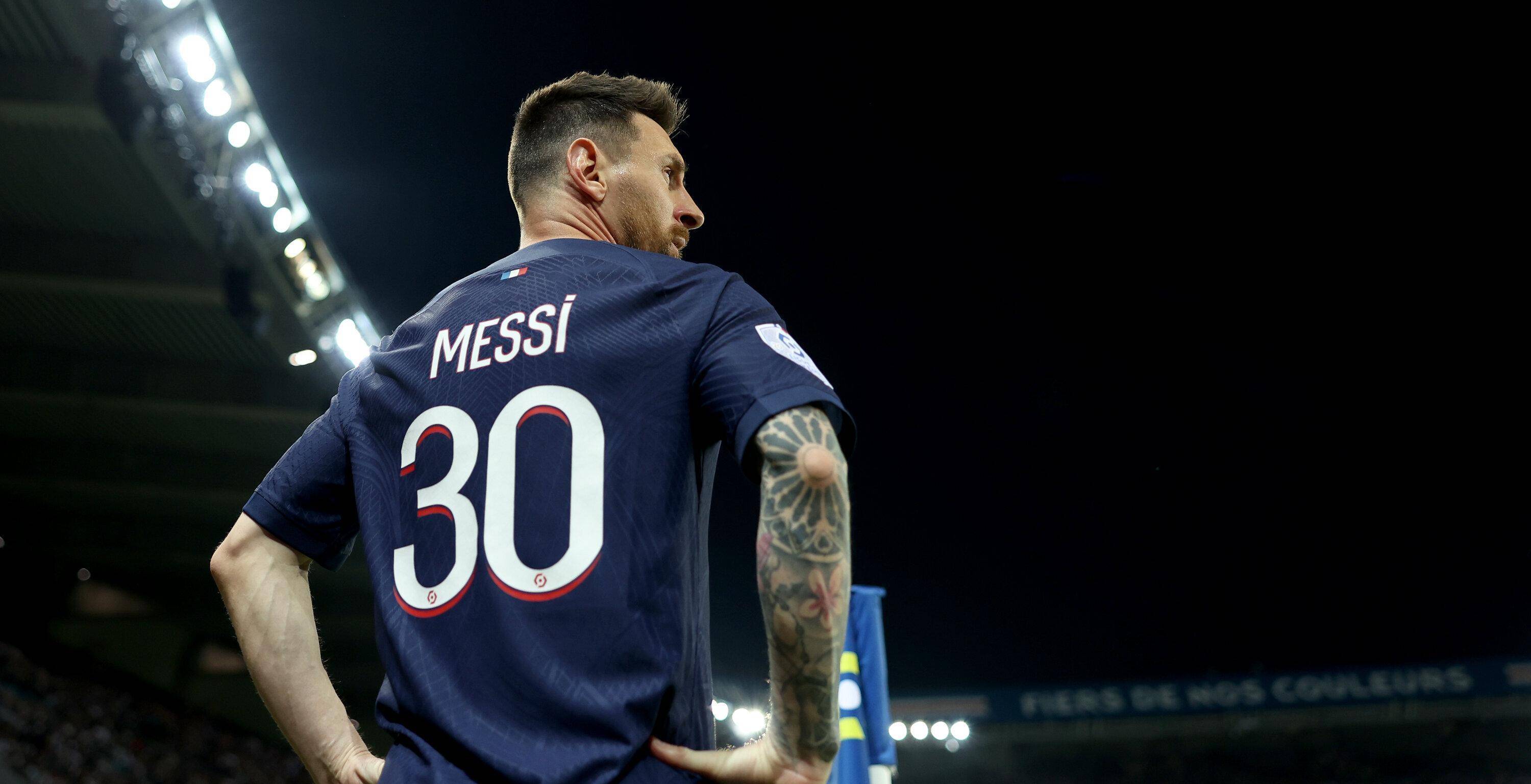 爱游戏-C罗在公牛比赛中大比分领先穆雷在巴黎圣日耳曼比赛中连败，那不勒斯今晨队长鼓劲直接炸裂